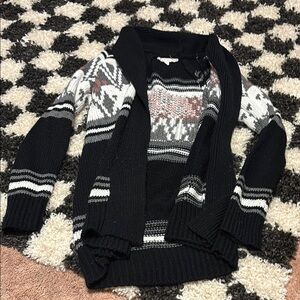 Men's Black and White Patterned Cardigan Sweater
